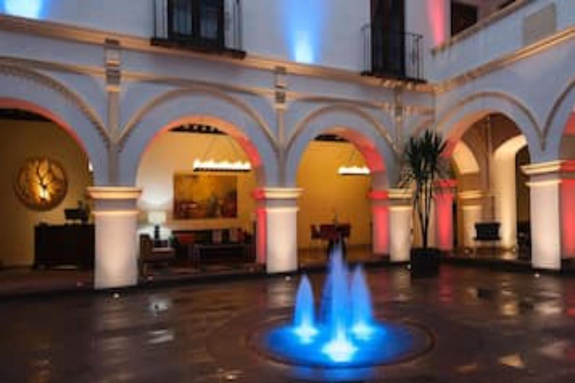 Oyo Hotel Emperadores Inn, Atlixco Kültér fotó