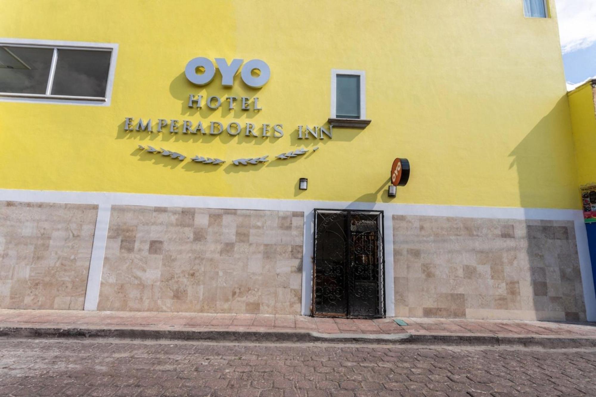 Oyo Hotel Emperadores Inn, Atlixco Kültér fotó